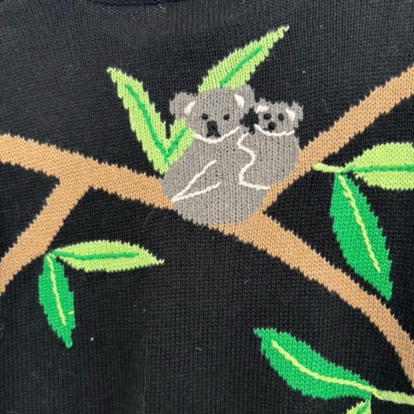 VINTAGE The Quacker Factory Knit Koala Crew Neck Sweater Size Medium - Picture 9 of 12